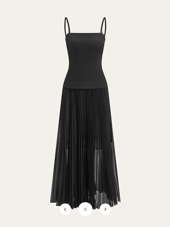 Commense Dresses & Skirts - NWT Commense Spaghetti-Strap Backless Pleated Maxi Dress Sz M